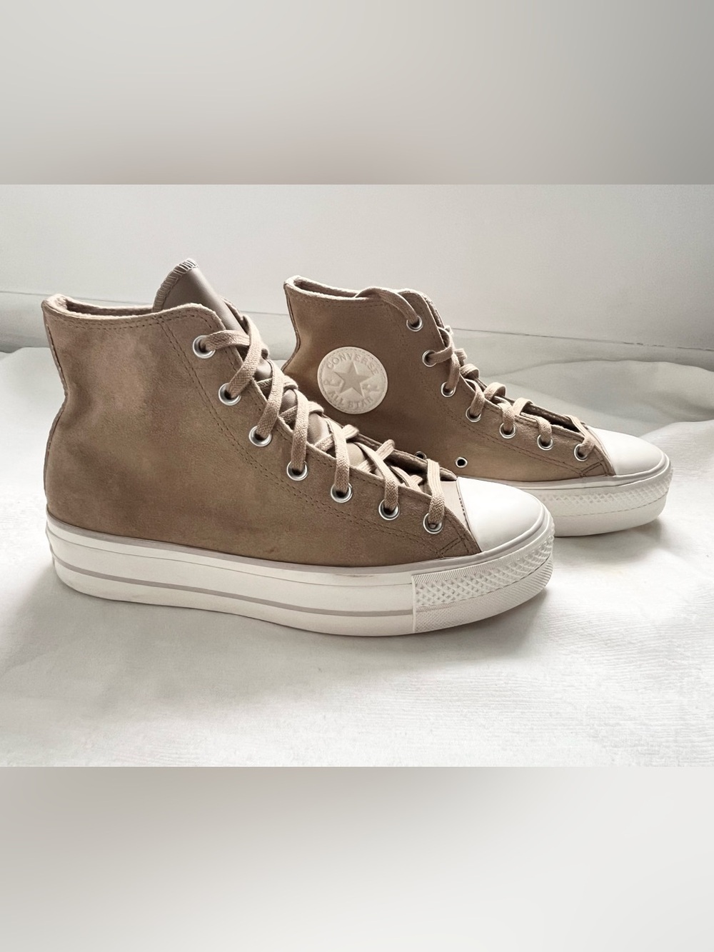 Converse All Star Chuck Taylor Lift Platform high top Suede beige sneakers 10 - Picture 2 of 6
